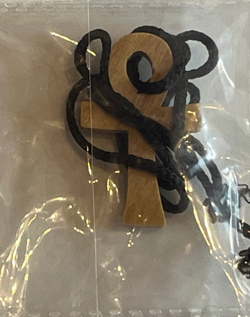 Creu amb cordó 4 cm