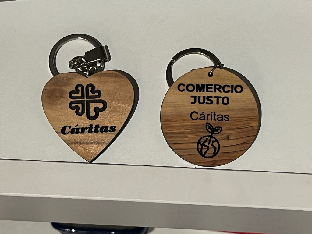 Llavero Cáritas