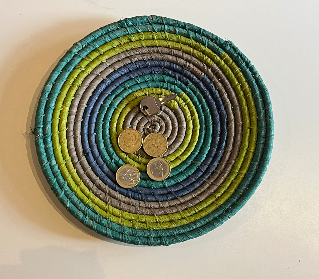 Vaciabolsillos. Tonos Verdes. 22 cm