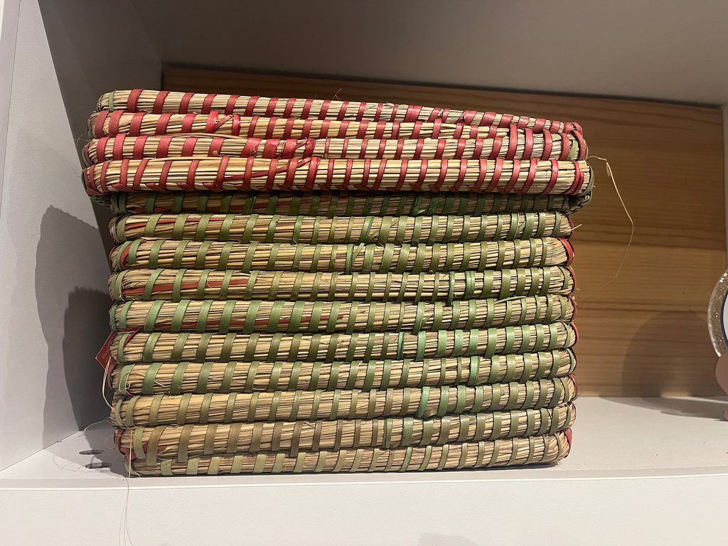 Cesta con tapa29*29*25 cm