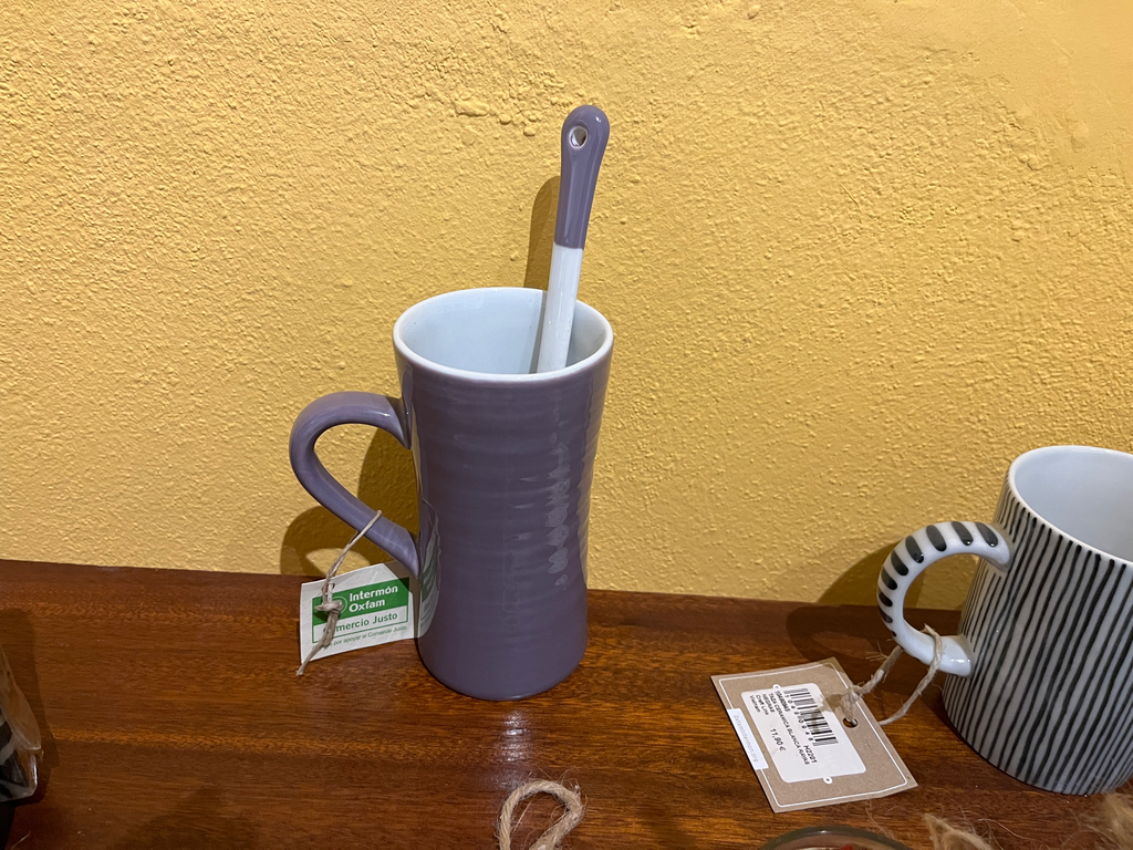 Taza/cuchara, morado. Vietnam