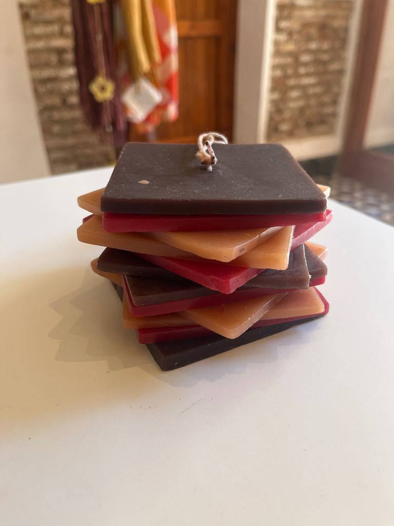 Vela paraf. mov. 8x8 cm. Tailandia