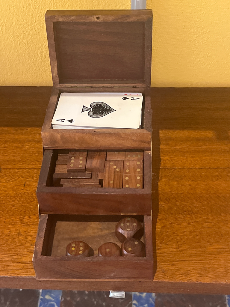 Caja Juegos 3 cajones