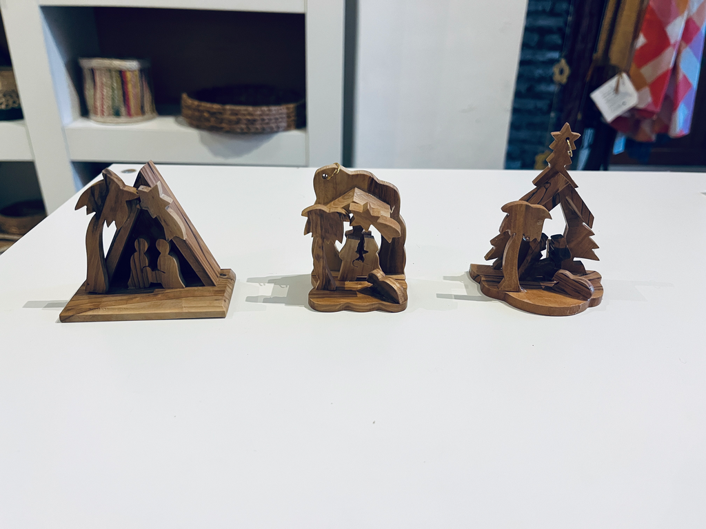 Belén Madera de Olivo. Varios modelos